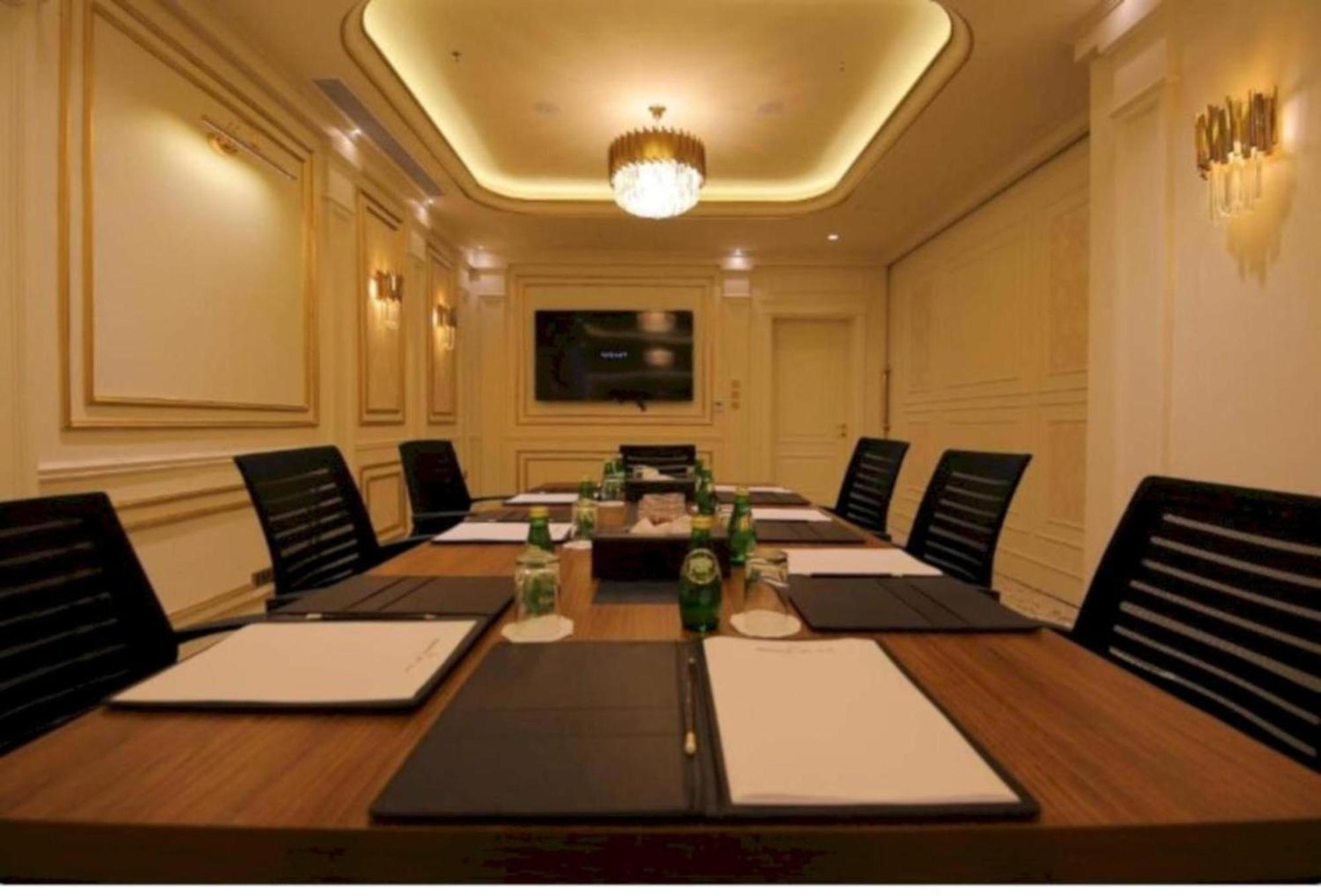 Mirage Hotel 3*